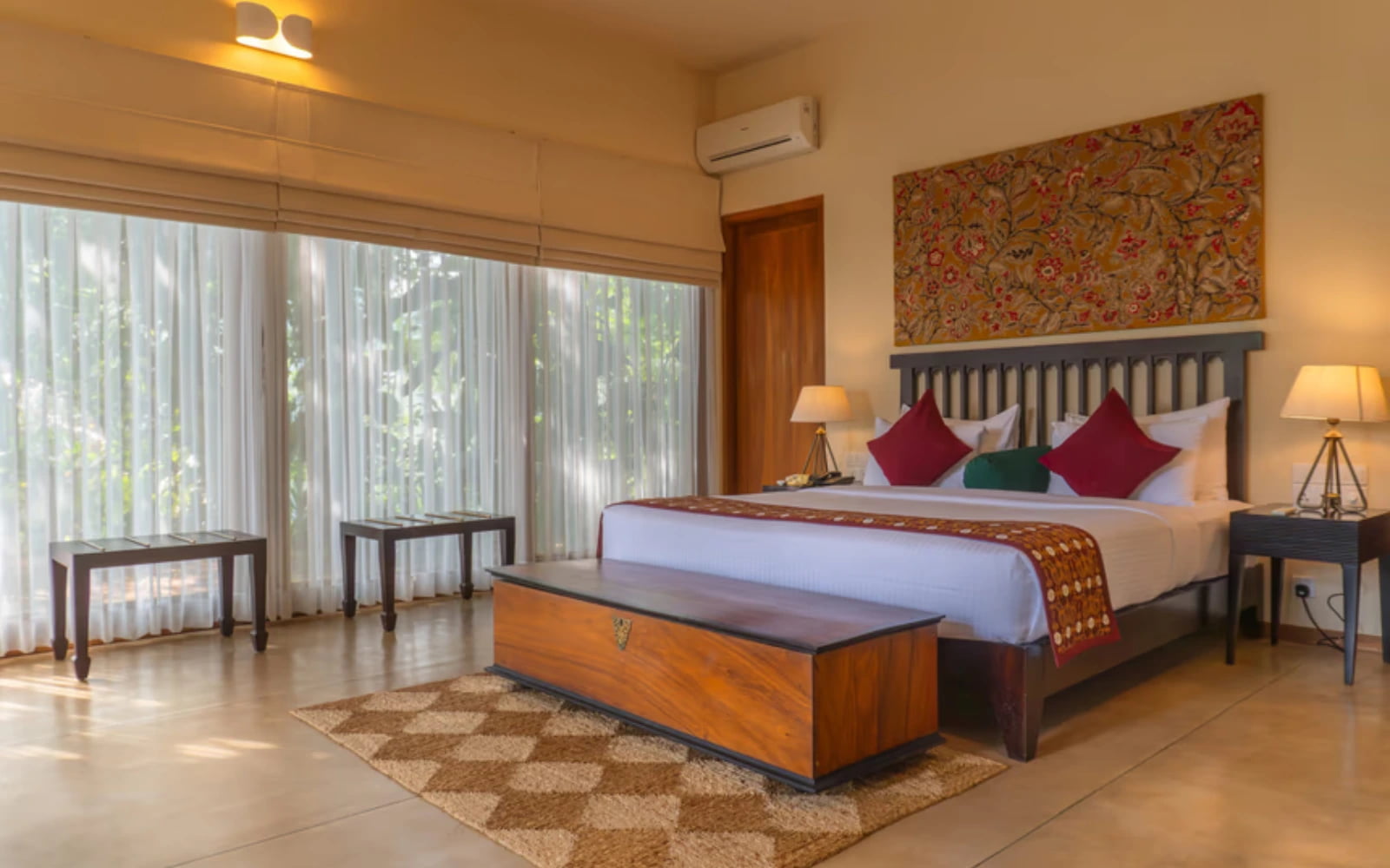 Dumbara Suite