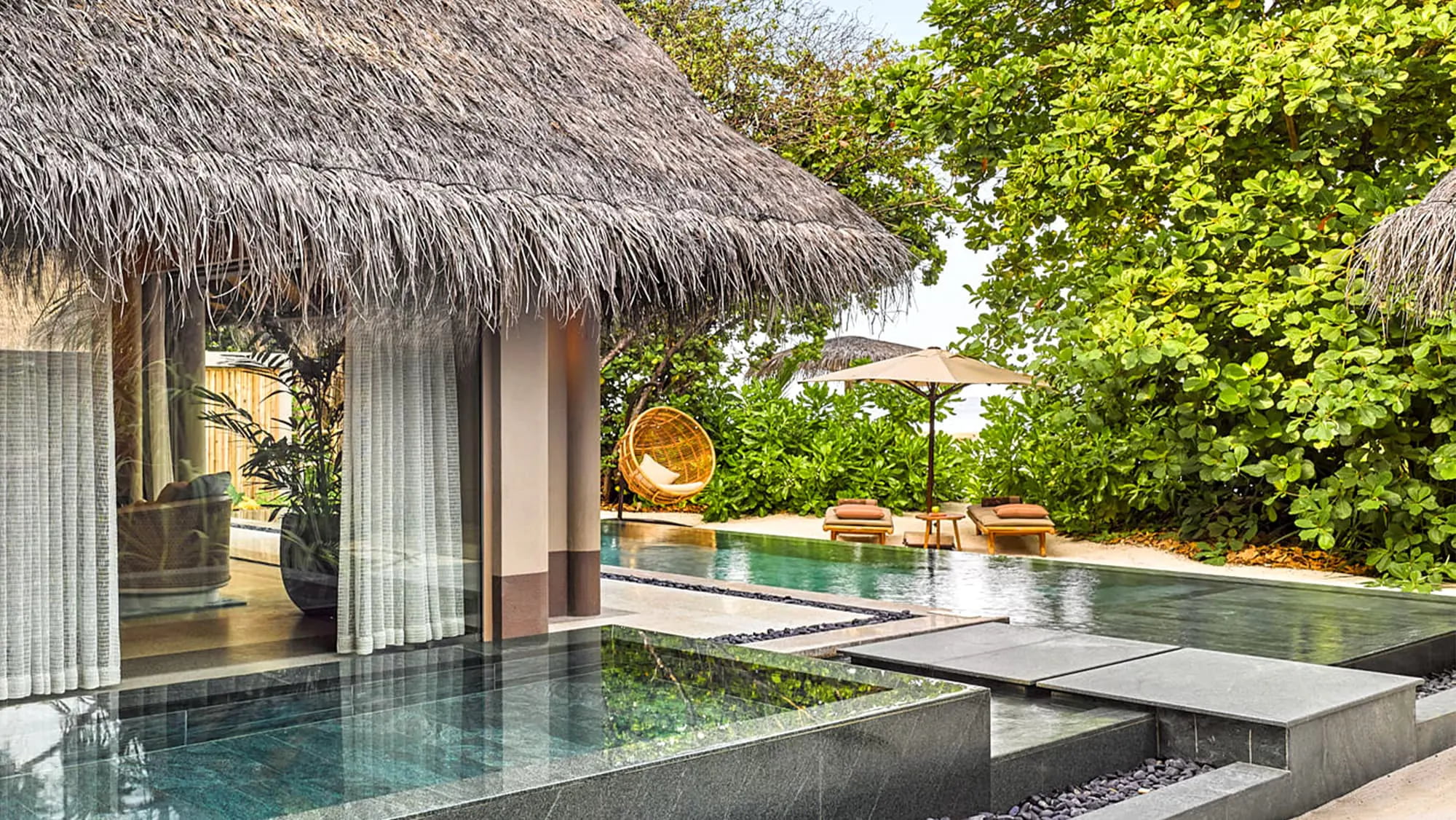 Beach Villa with Pool