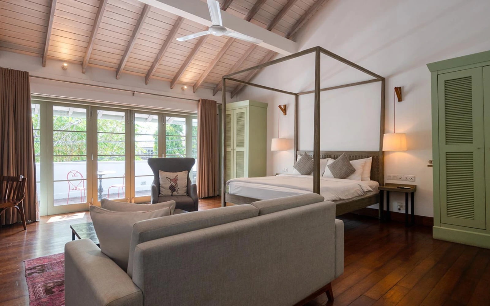 Upper Family Suite