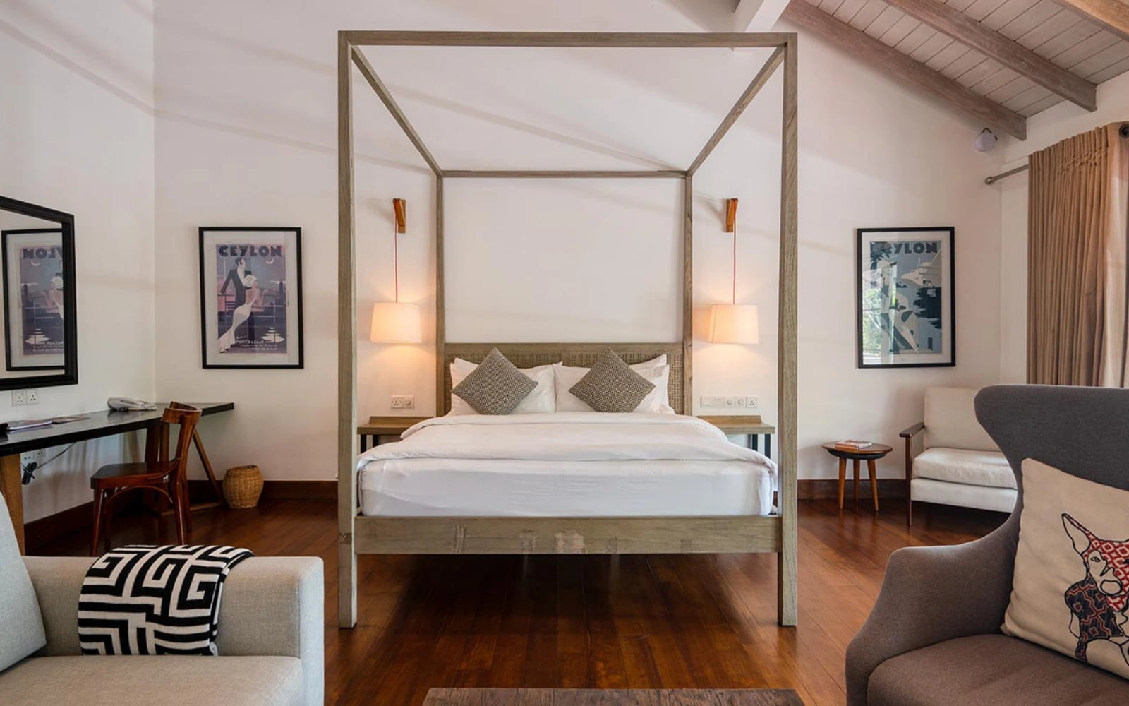 Upper Suite